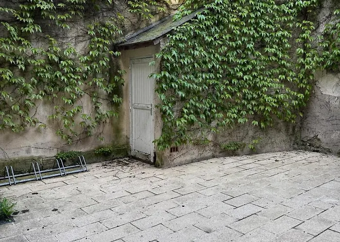 Quartier Vieux Tours, Grand Avec Coin * Tours